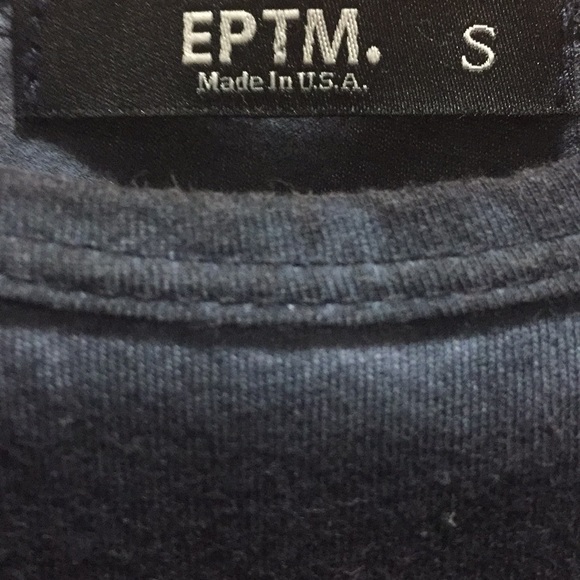 EPTM Elongated Curved Shirt from Zumiez - Picture 2 of 3